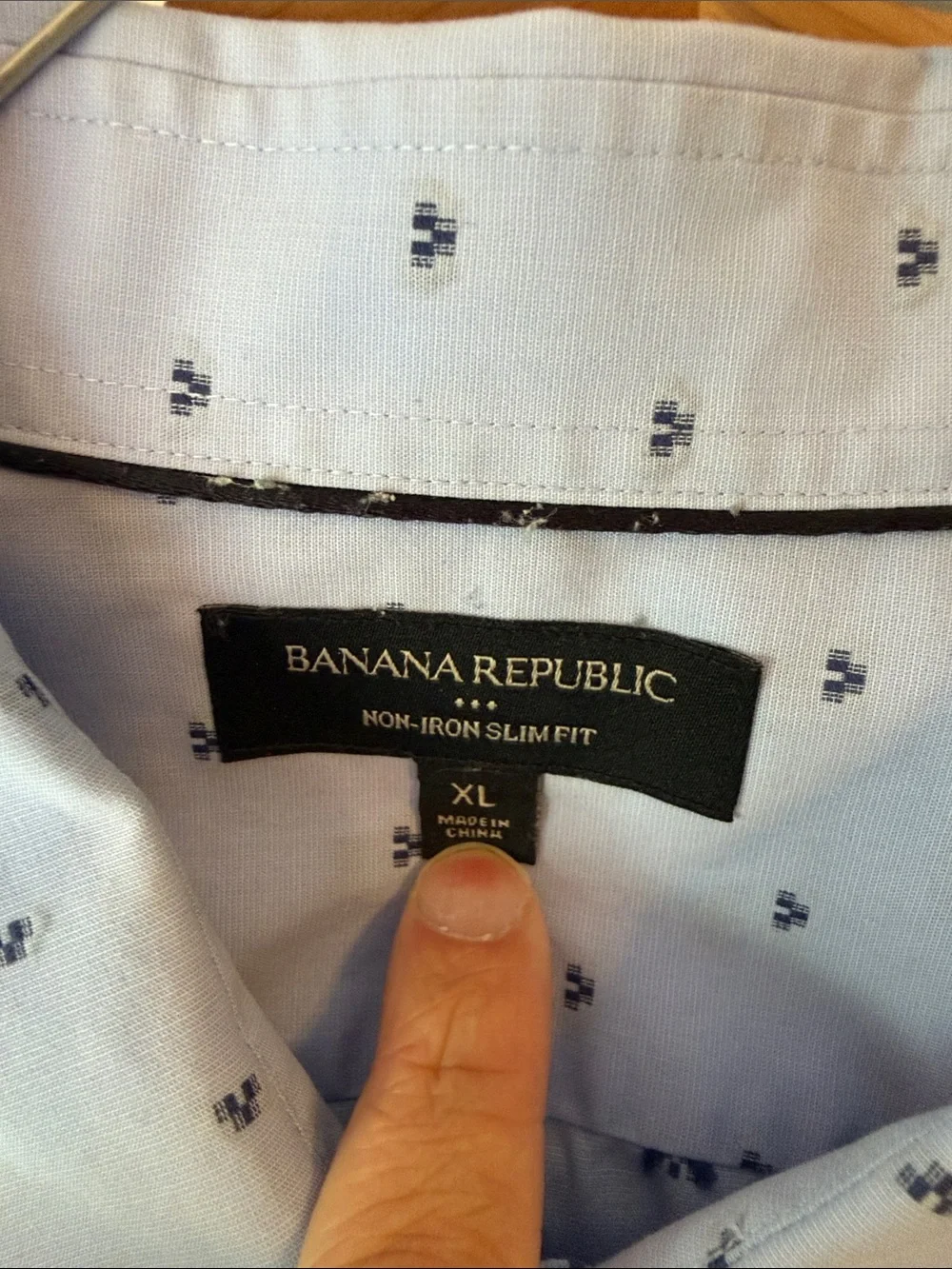 Banana Republic Light Blue Micro-Print Dress Shirt
